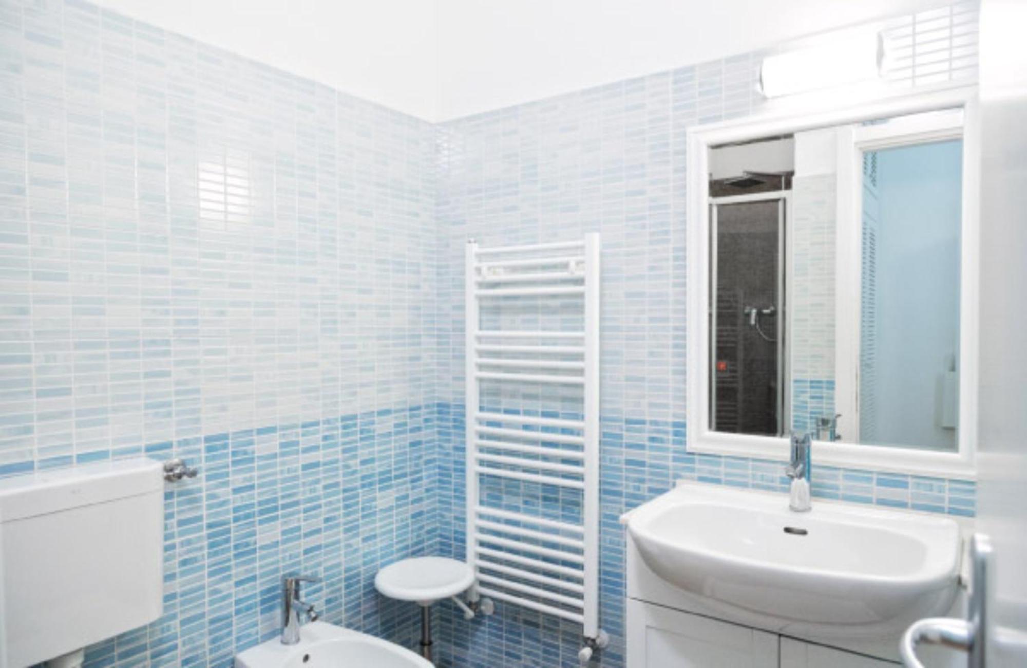 Bed And Breakfast Bagno Venezia Marina Di Carrara Exterior foto